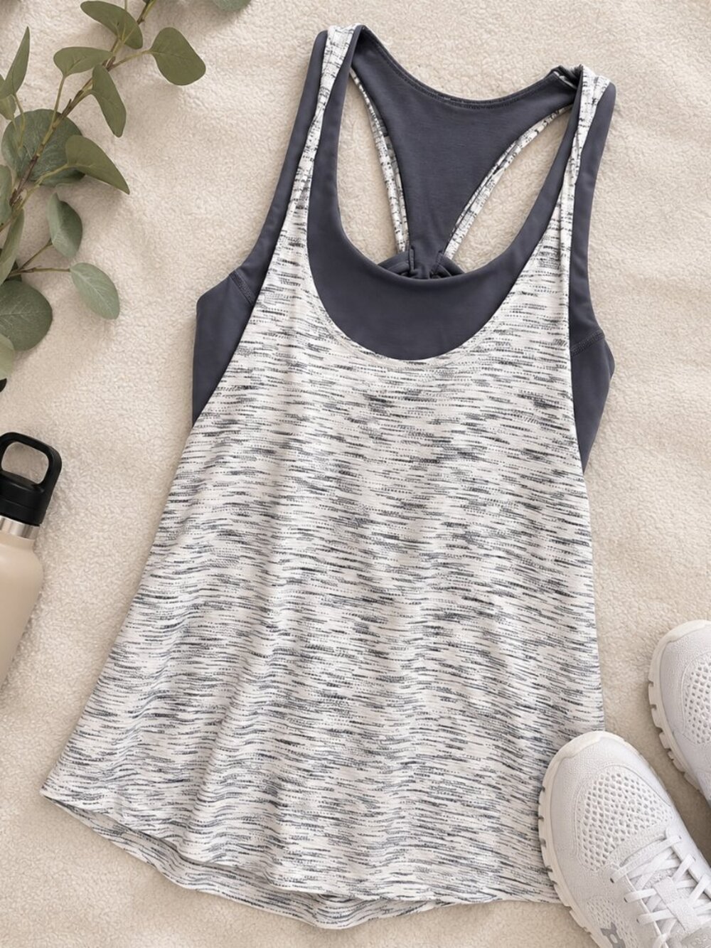 Lululemon Twist & Toil Tank Size 4 Tiger Space Dye Black White Built In Bra Yoga